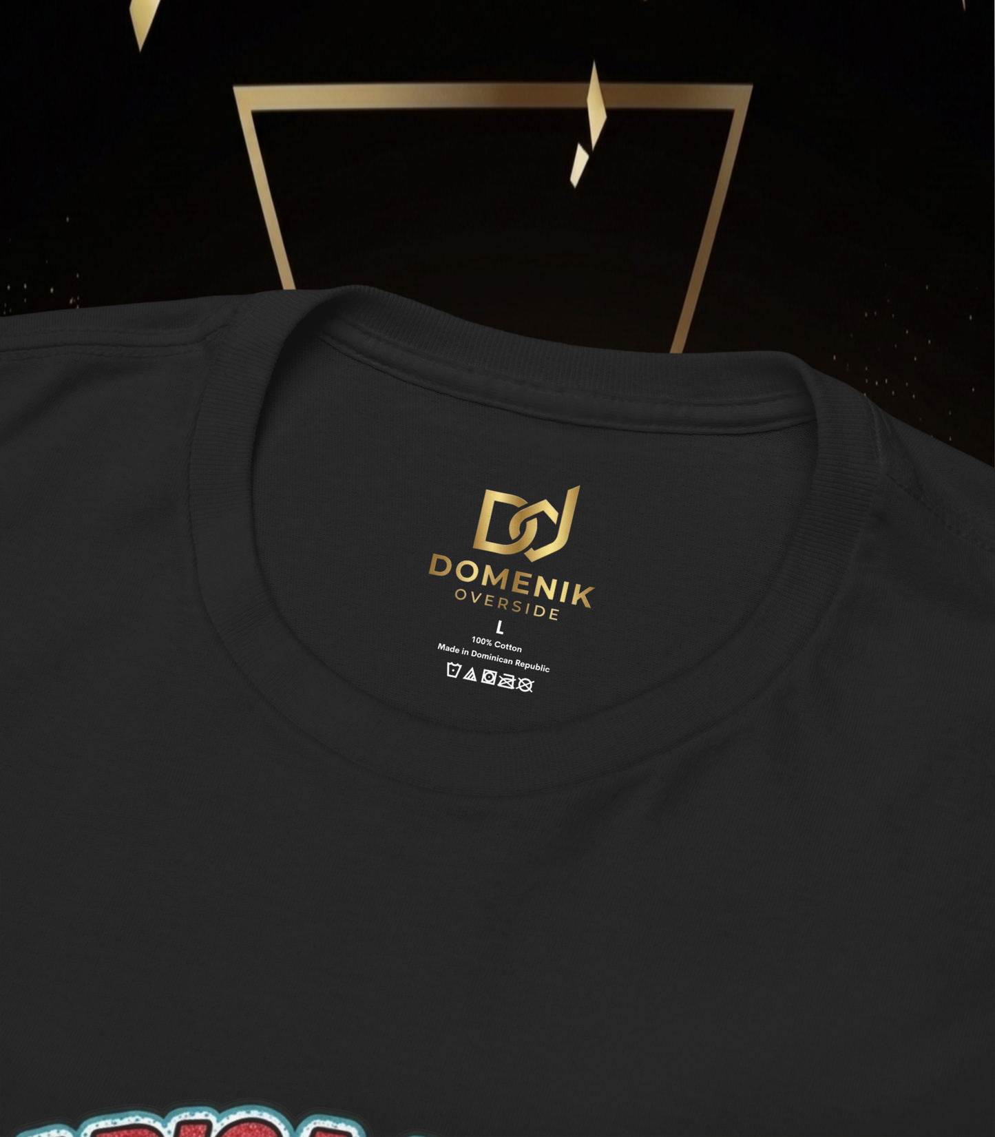 Divertida Camiseta Marisa Benito "Top Model Internacional" Graphic Tee — estilo Retro